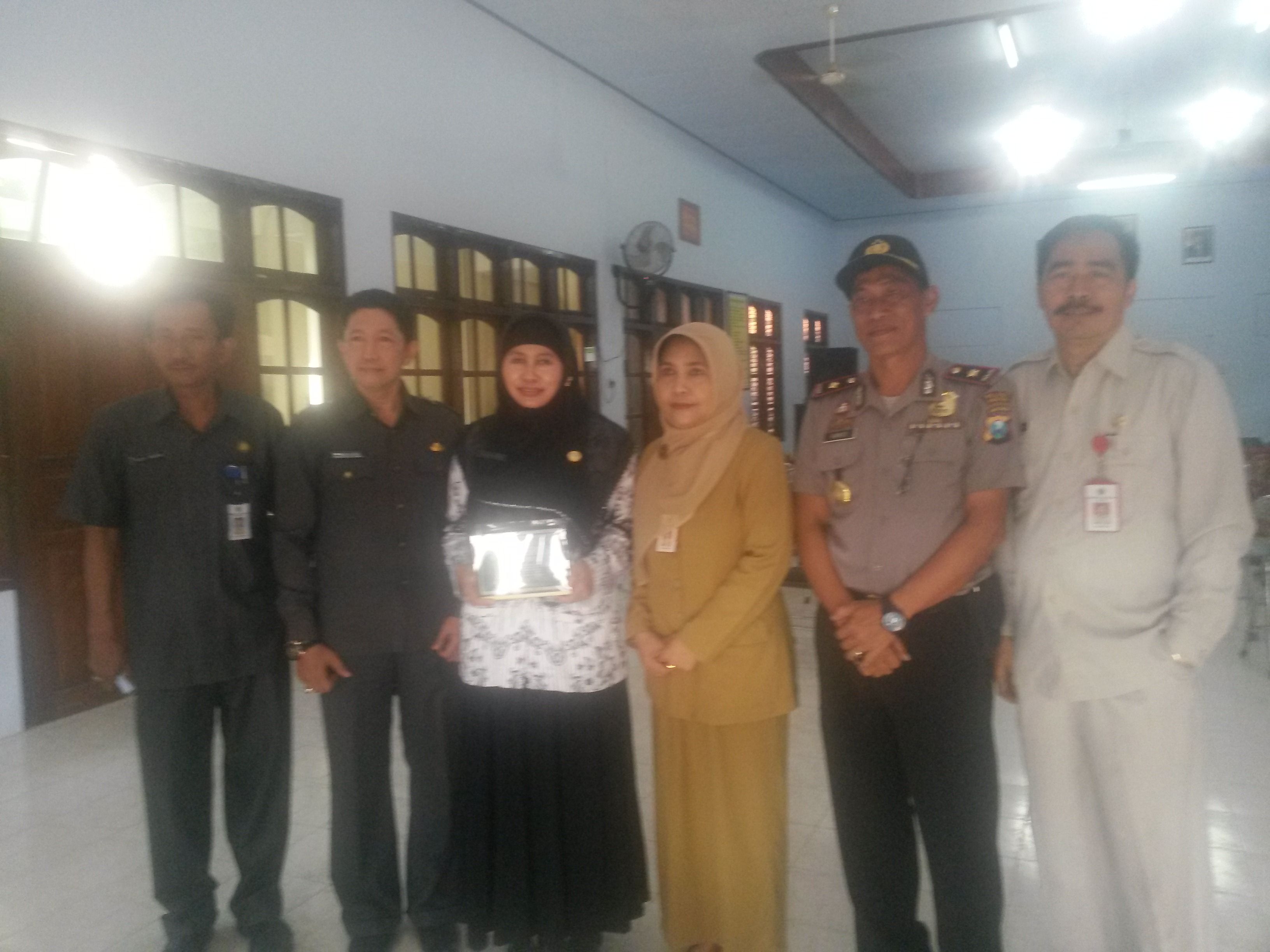 Pejabat Pemkab Berikan Pembinaan Karakter di SMANSA