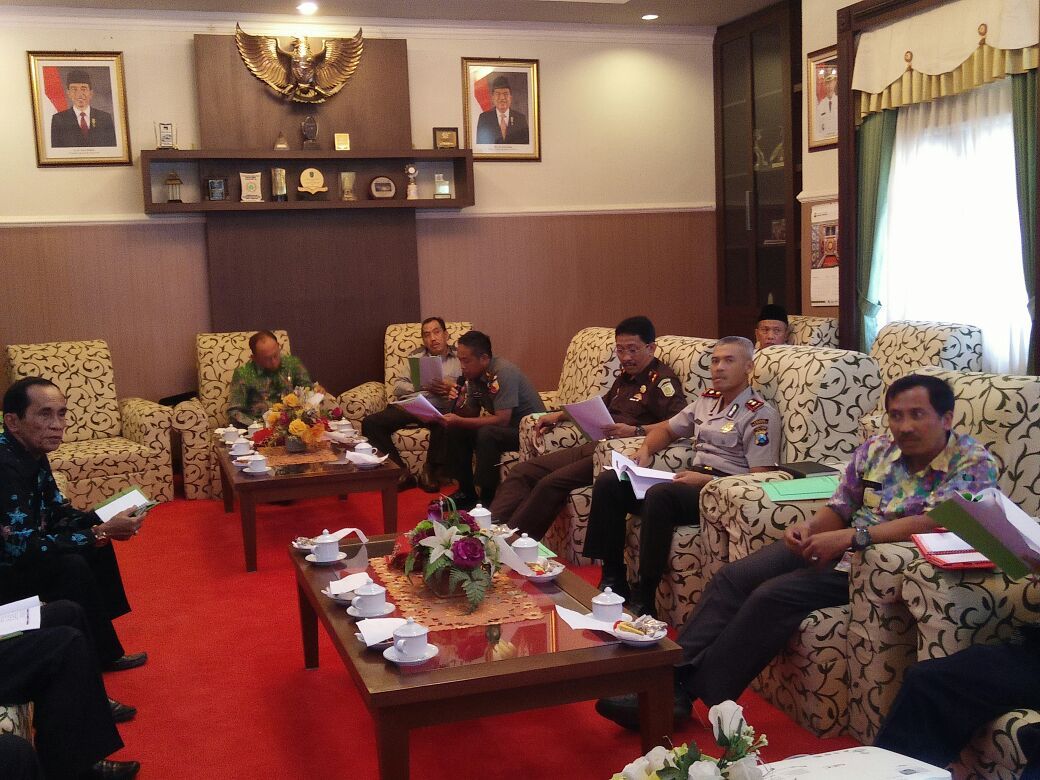 Dandim Sumenep Hadiri Rapat Forpimda dan Legislatif