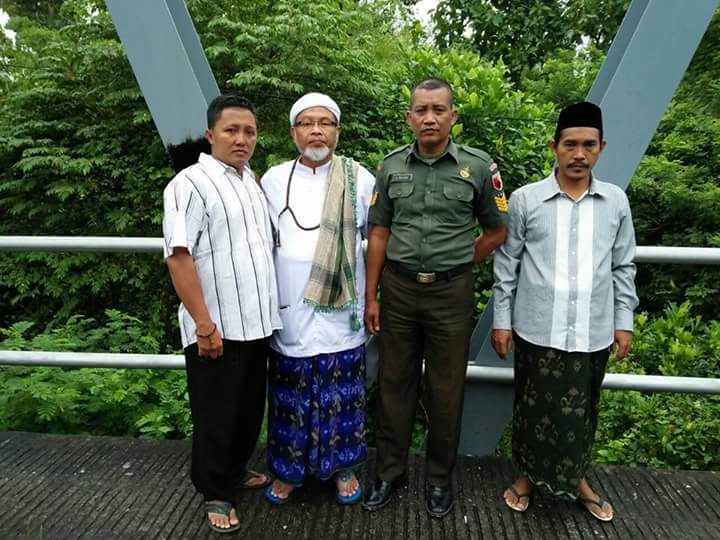 Astaghfirullah,Kamar Mandi Masjid Pamekasan Juga Ditemukan Lambang PKI