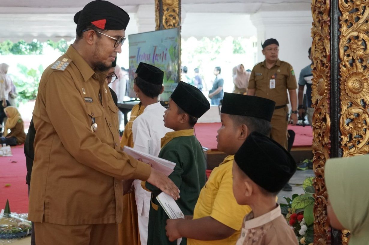 Jurus Jitu Bupati Fauzi: Ajak Masyarakat “Investasi Sehat” Lewat Cek Kesehatan Gratis