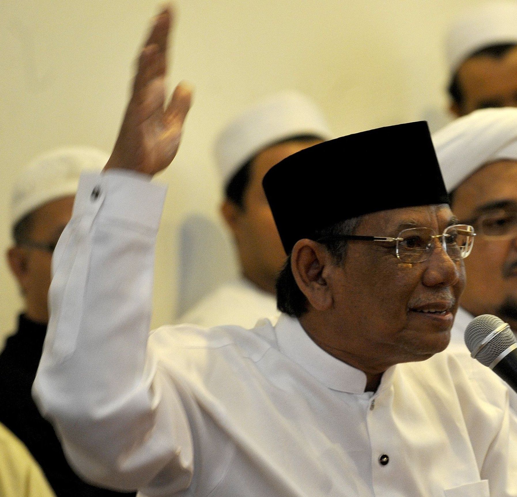 Innalillahi, KH Hasyim Muzadi Wafat
