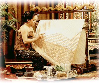 Megahnya Museum Batik Danar Hadi