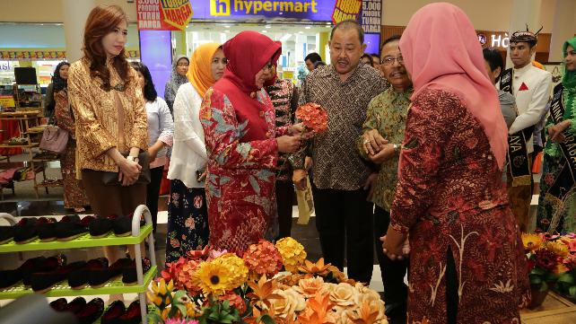 Brunei Darussalam Apresiasi Kerajinan UKM Dekranasda Surabaya