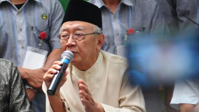 Gus Sholah Ingin Pesantren tak Kalah dengan Sekolah Umum