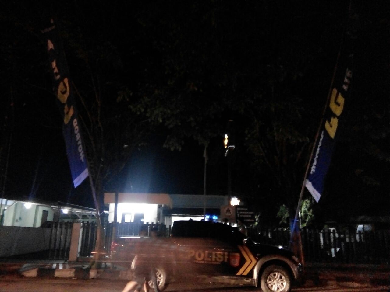 Launching “URC Polres Pamekasan” Diwarnai Pemasangan Spanduk Ilegal