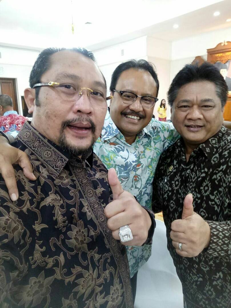 PERLUNYA   MENGEMBALIKAN FITRAH KEBANGSAAN DAN KEUMMATAN