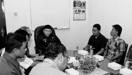 Ini Alasan Bupati Sumenep Restui Penundaan Relokasi PKL