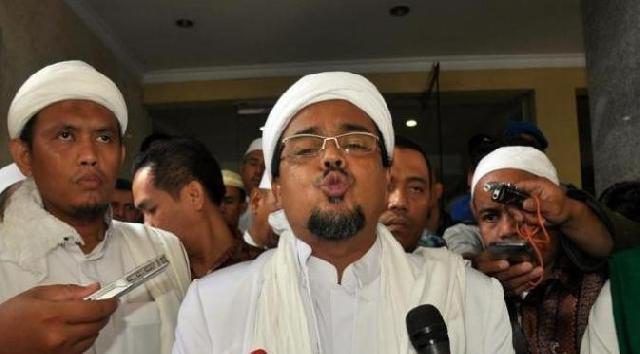 Habib Rizieq: Aksi 55 Endak Boleh Ada Yang Menghalangi, Bisa Dipidana 1 Tahun Penjara Habib Rizieq: Aksi 55 Endak Boleh Ada Yang Menghalangi, Bisa Dipidana 1 Tahun Penjara