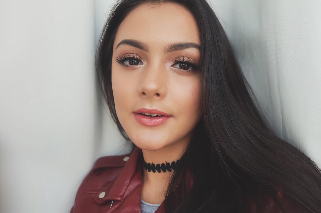 Amanda Rawles Ketagihan