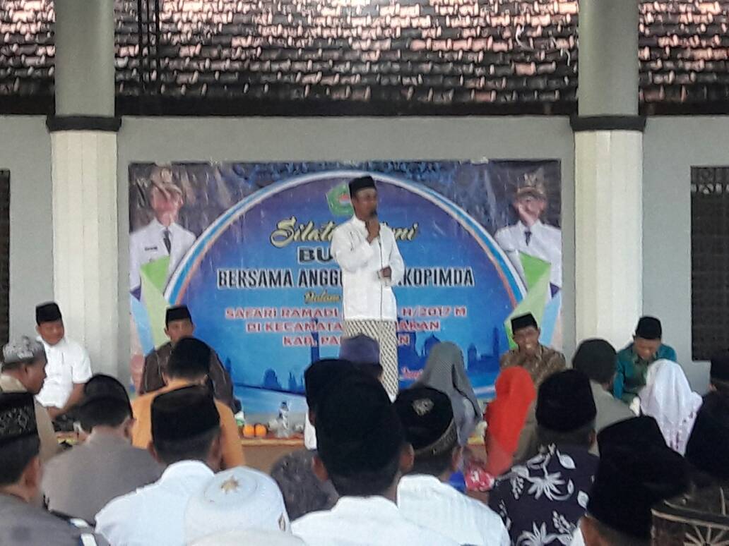 Penertiban PKL Lamban, Bupati Pamekasan Berdalih Bulan Ramadhan