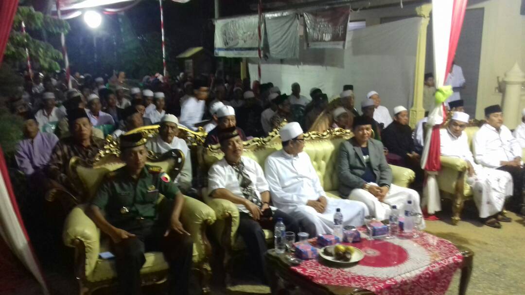 Kasdim 0827 Hadiri  Khotmil Qur’an Akbar Bersama Huffaz Se-Sumenep