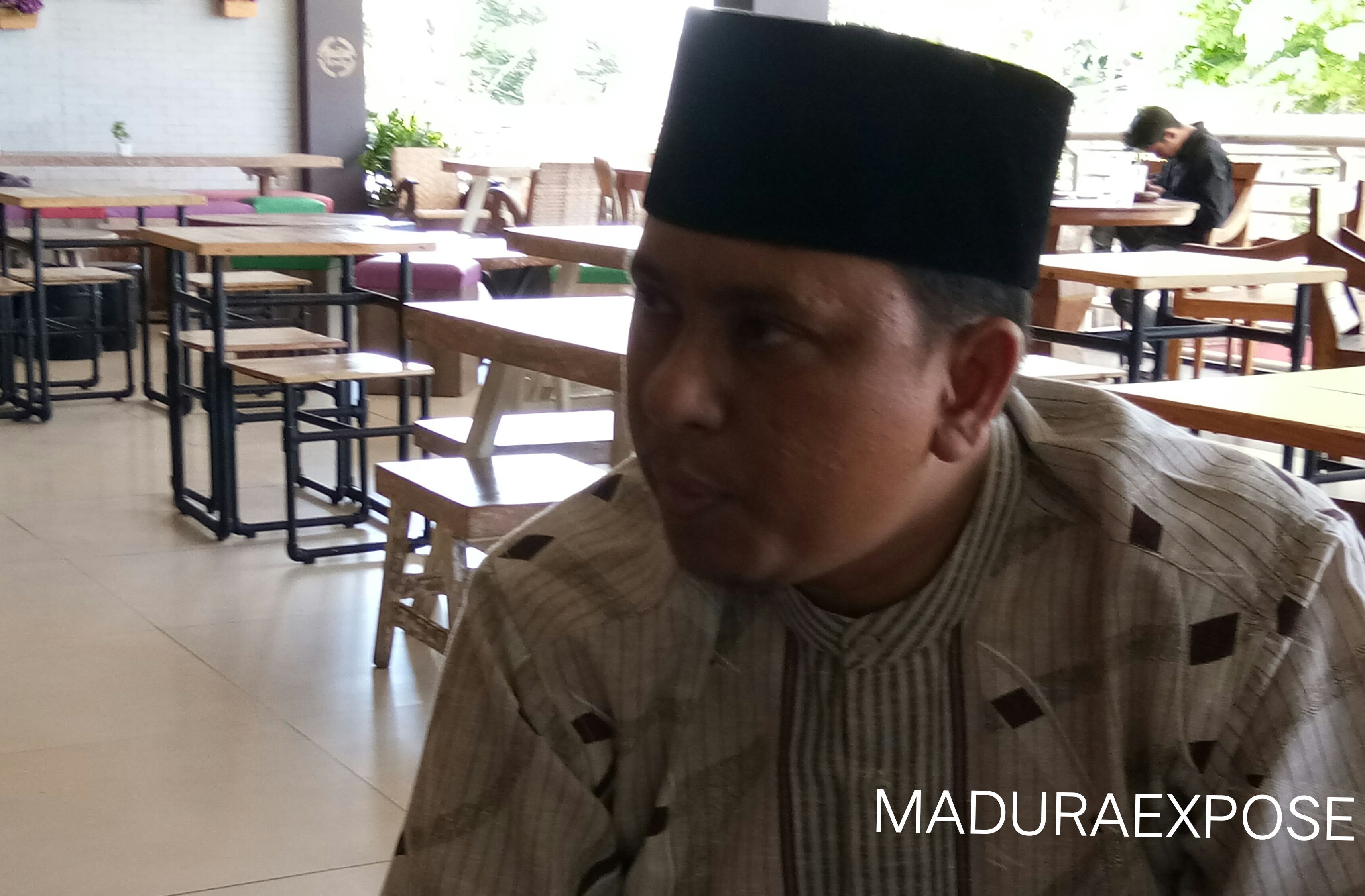 Mantan Komisioner Panwaskab Sumenep Ogah Ikuti Tahapan Tes Tulis Mantan Komisioner Panwaskab Sumenep Ogah Ikuti Tahapan Tes Tulis