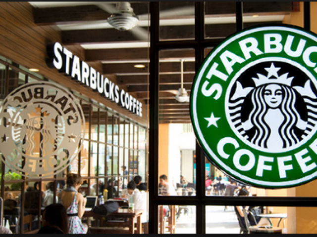 Seruan Boikot Starbucks “Penganut” LGBT