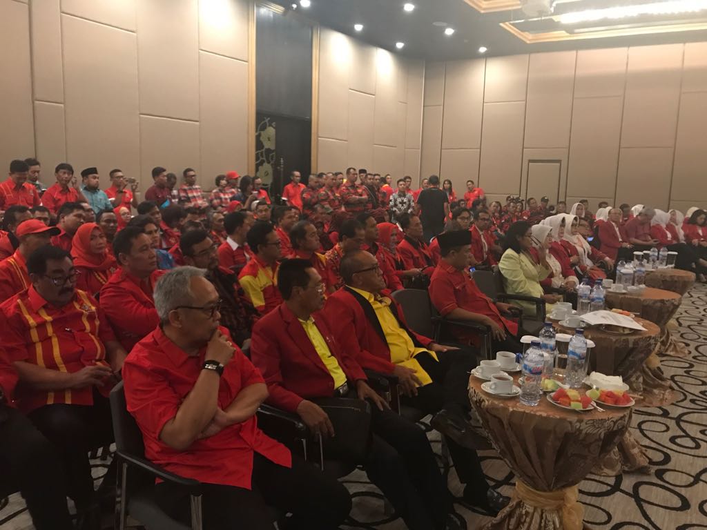 Buka Mata Buka Hati: Soksi Buat Orang Benar Hidupnya