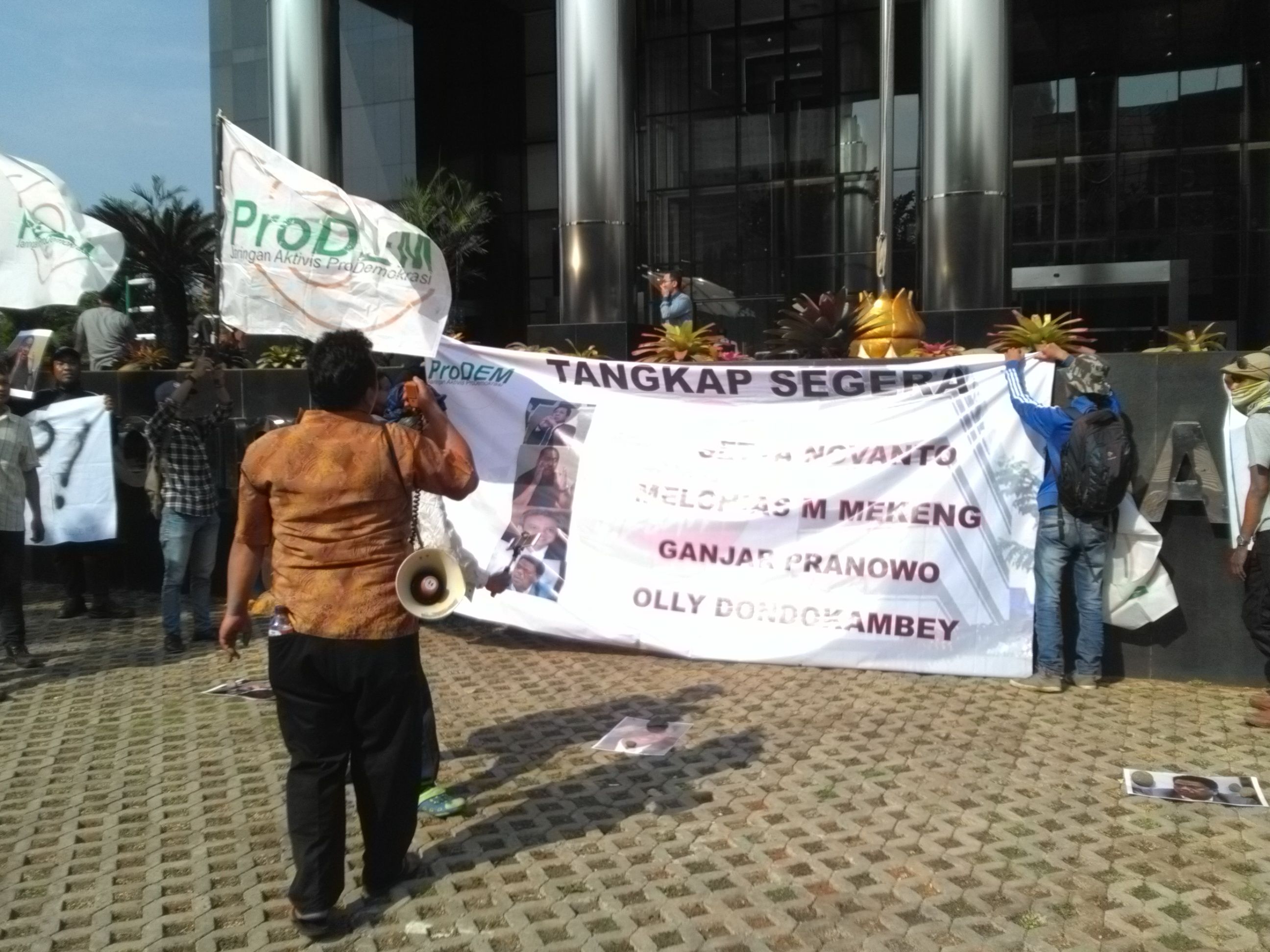 Statement ProDEM di Aksi KPK tentang E-KTP 070917