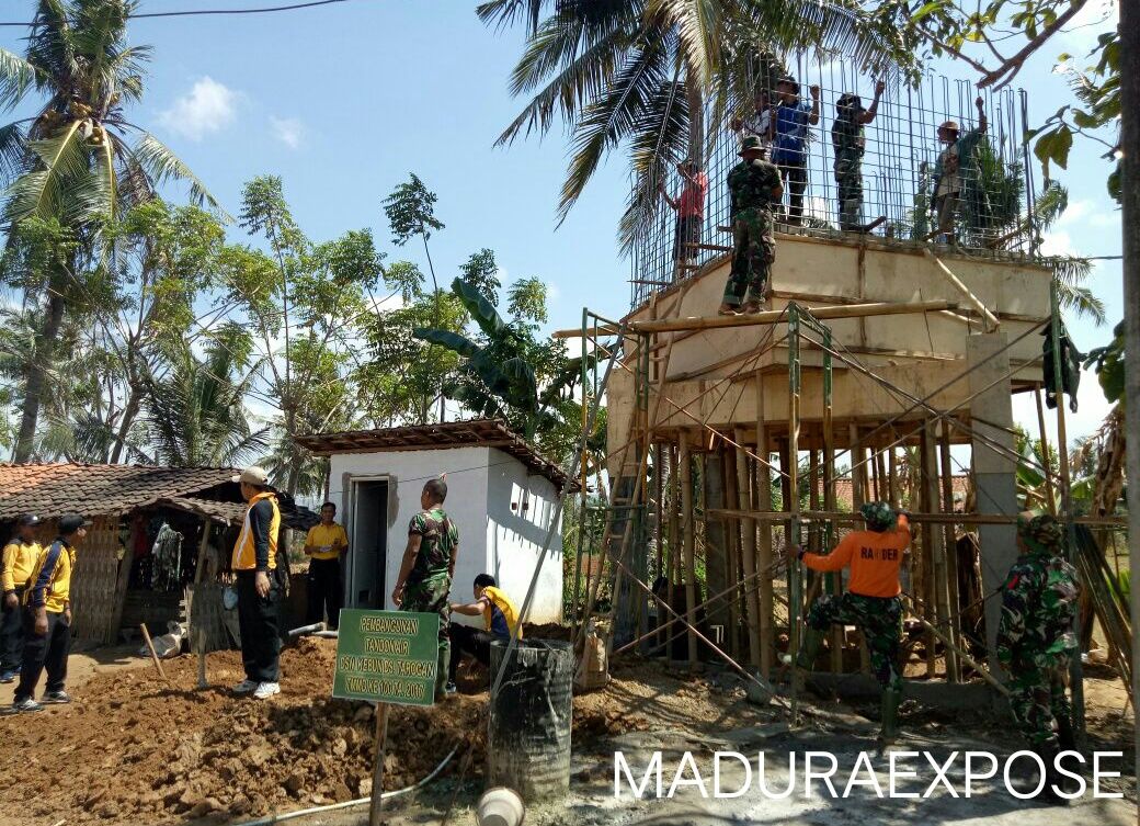 TNI Awali TMMD ke 100 Dengan Bangun Tandon Air