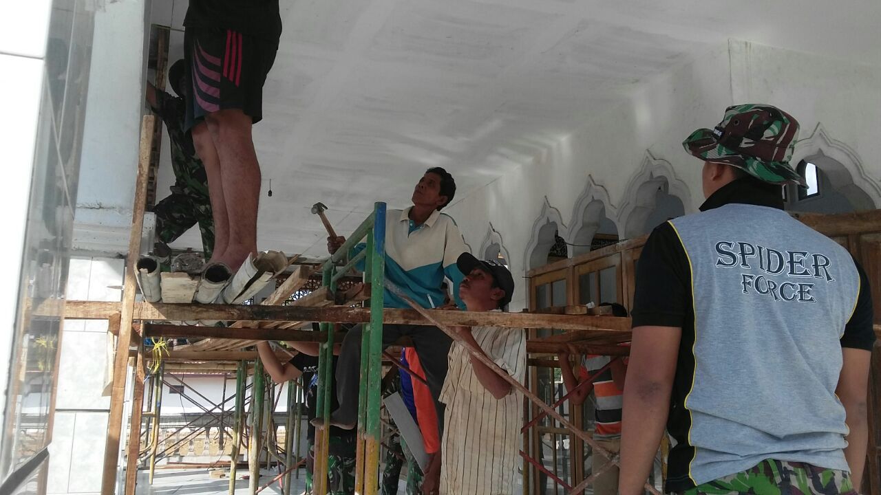Hari ke-6 TMMD, Renovasi Masjid Tarogan Berlanjut