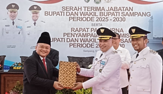 Bupati Sampang Serukan Gerakan Sholat Berjamaah