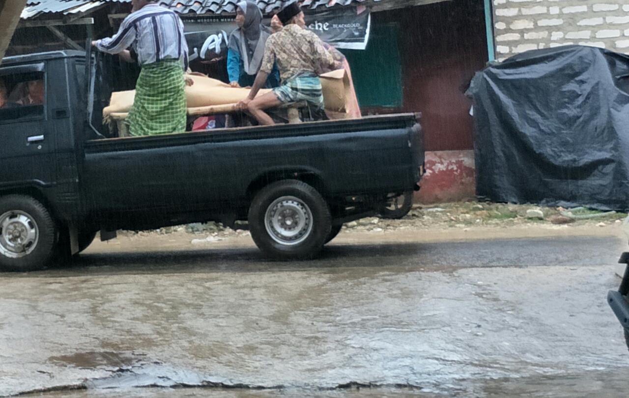 Perahu Tenggelam, Satu Nelayan Dikabarkan Meninggal