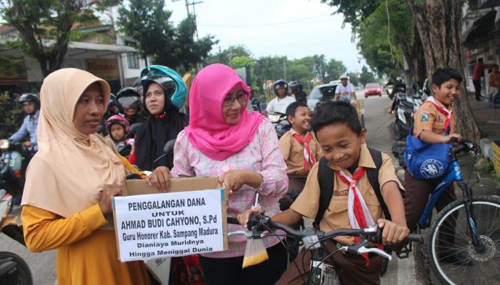 Shalat Ghaib Untuk Almarhum Guru Ahmad Budi Cahyono Sampang