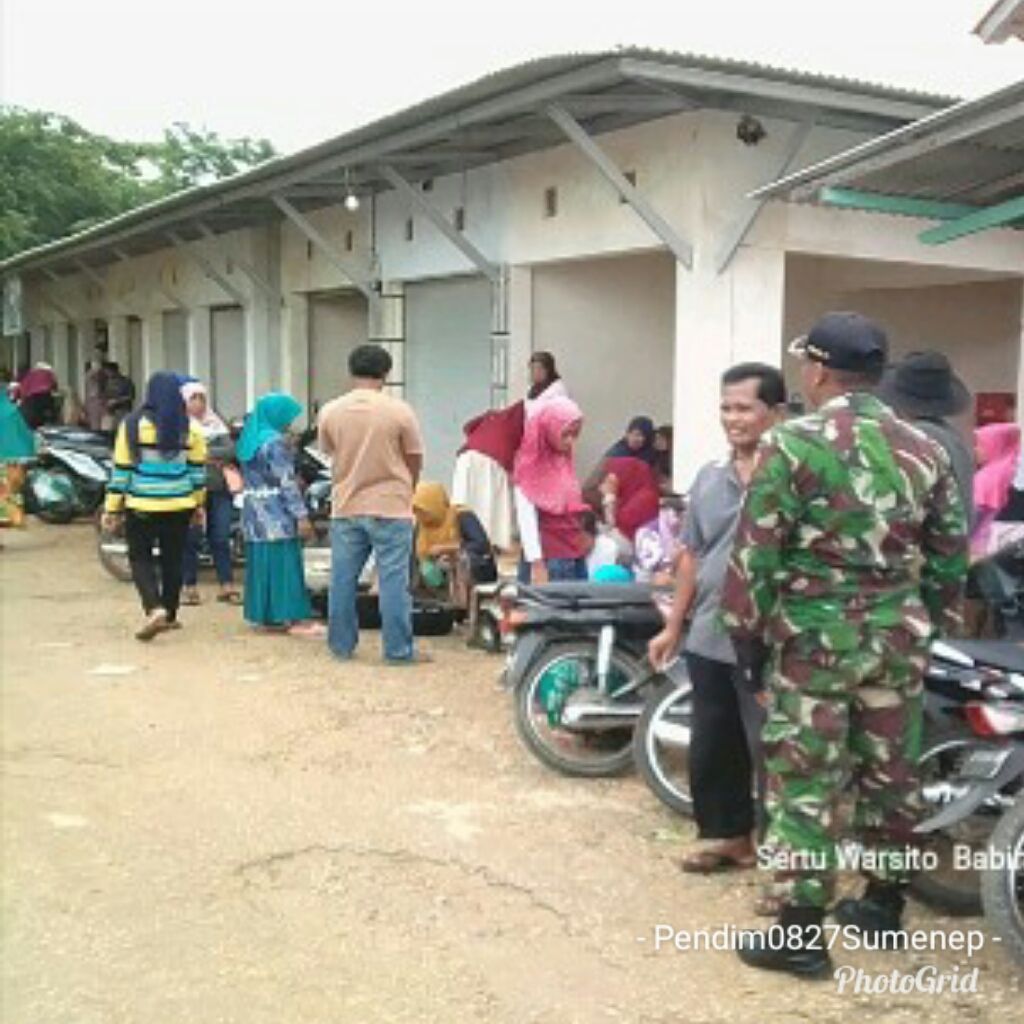Tingkatkan Ekonomi Masyarakat, Babinsa Pancor Blusukan ke Pasar Ikan