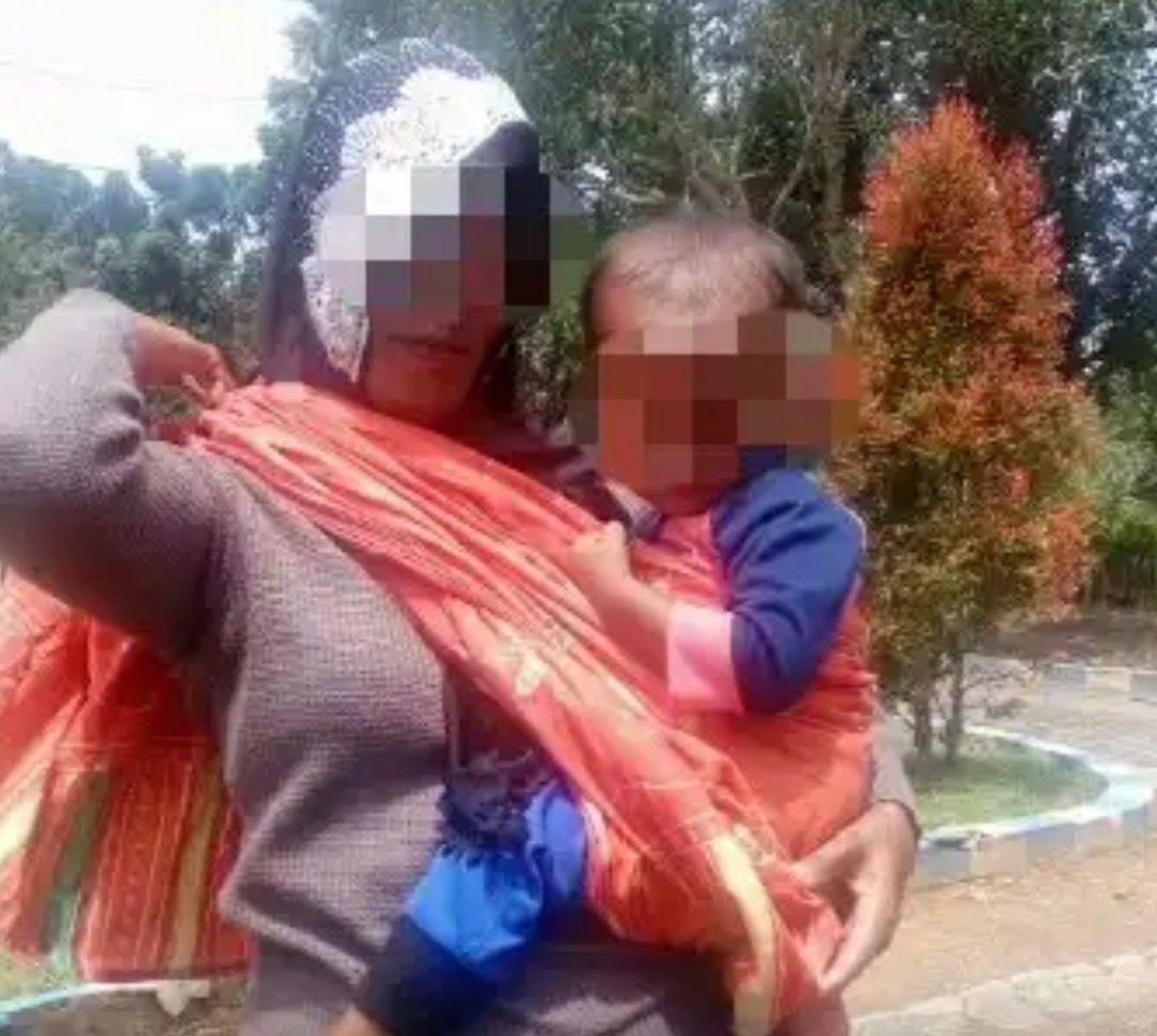 Viral!  Kalung Emas 10 gram Milik Balita asal Desa Pakondang Dirampas Orang Tak Dikenal