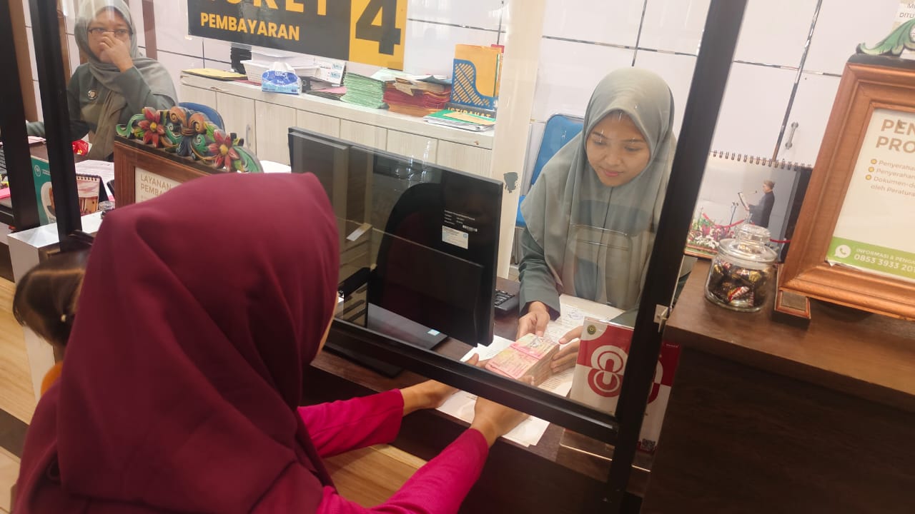 Tuntas! PA Sumenep Jamin Keadilan Nafkah Cerai Talak Lewat Penyerahan Dana Titipan Rp31 Juta