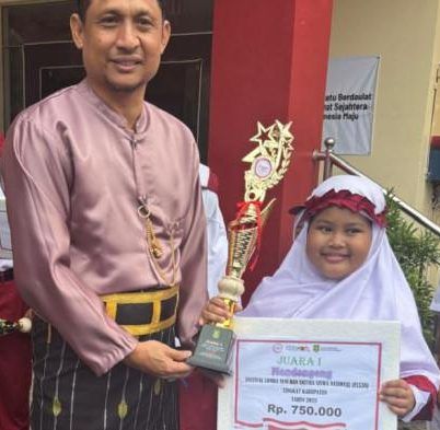 Kepala Disdik Sumenep Apresiasi Bintang Cilik, Siswi SD Raih Juara 1 FLS3N