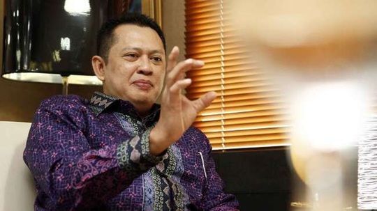 Isu Aktual Direspon Bamsoet : Menarik Disimak Otokritiknya Ketua DPR RI Isu Aktual Direspon Bamsoet : Menarik Disimak Otokritiknya Ketua DPR RI