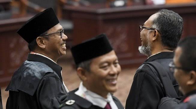 Mengharapkan Mukjizat di Mahkamah Konstitusi