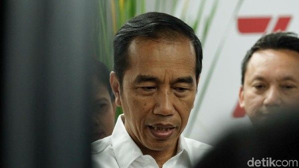 Setengah Pulau Jawa Mati Listrik, Jokowi Datangi Kantor Pusat PLN