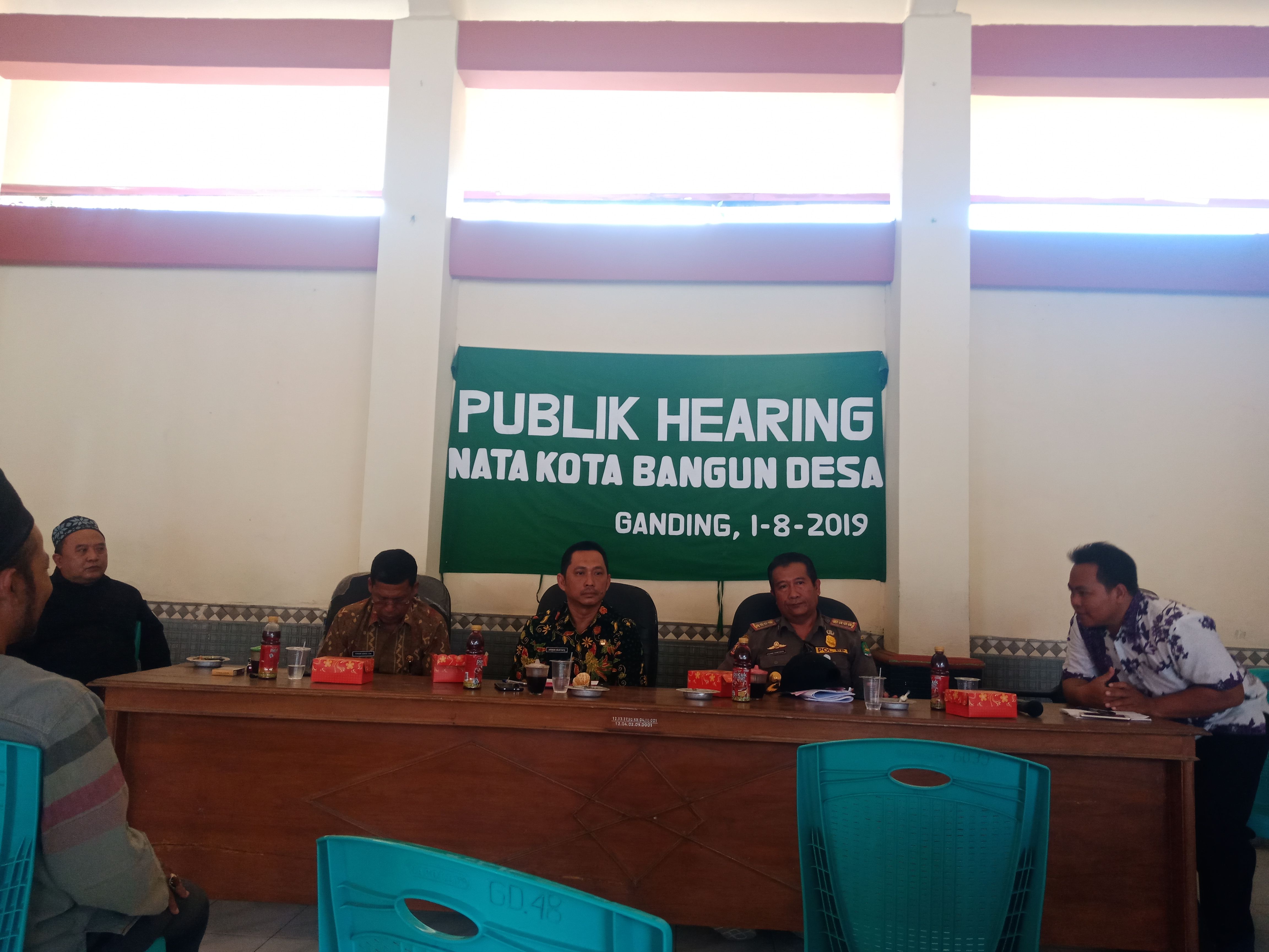 Transaportasi Semraut,  FMG gelar Audiensi Di Kantor Kecamatan Ganding