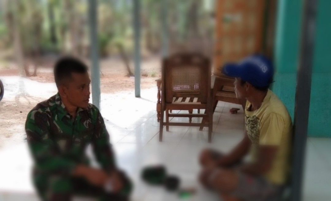 Babinsa Koramil 0827/23 Giligenting Serda A Muh Irfan  Komsos Di Rumah Warga Binaan