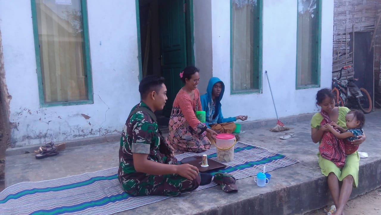 Danramil 0827/03 Manding Minta Anggotanya Rutin Melakuka Komsos