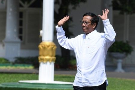 Diminta Jokowi Jadi Menteri, Mahfud MD: Saya Siap Membantu Negara   