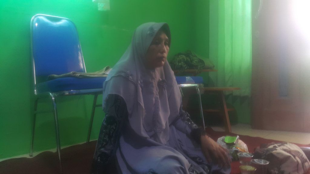 Istri Kiai Gufron Tak Yakin Suaminya Tiduri Santri,Mantan Kasek Diduga “Bermain”