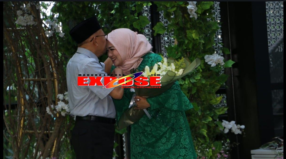 Maha Benar Allah: Ternyata, Sebelum Bunda Fitri Nyalon Bupati di PKB, Ada Yang Bermimpi Begini…..