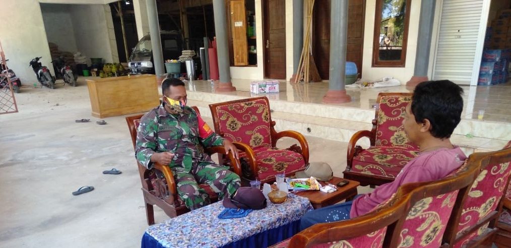 Babinsa Koramil Raas Anjangsana Dan Silaturrahim ke Rumah Warga Binaan