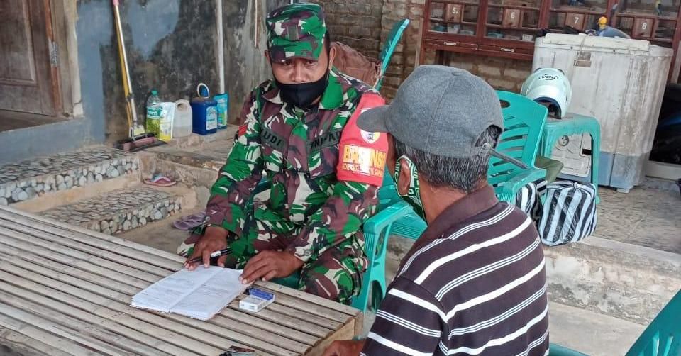 Bintara Pembina Desa Koramil 0827/16 Gapura Komsos Bersama Warga Braji Bintara Pembina Desa Koramil 0827/16 Gapura Komsos Bersama Warga Braji