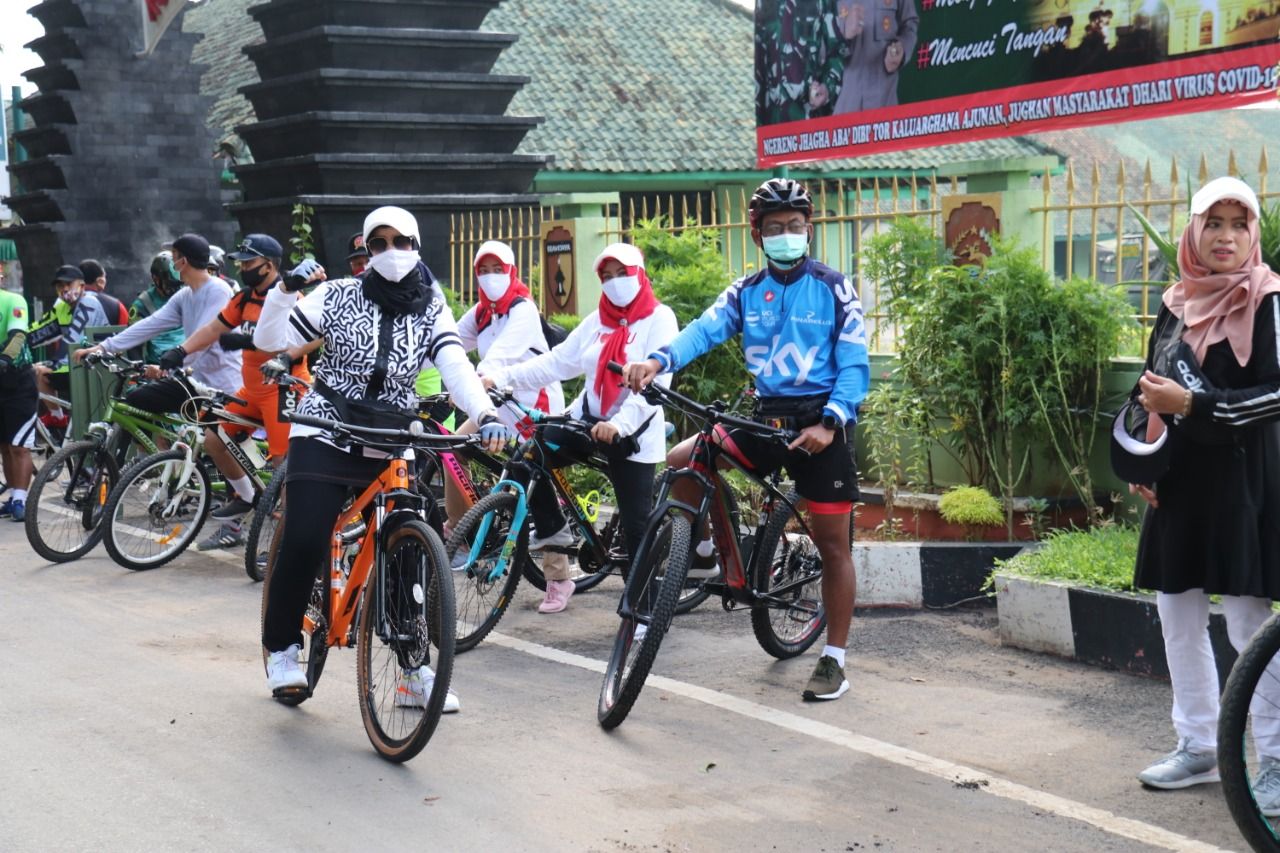 Dandim 0827/Sumenep Jaga Kebugaran Prajurit Dengan Ragam Olahraga