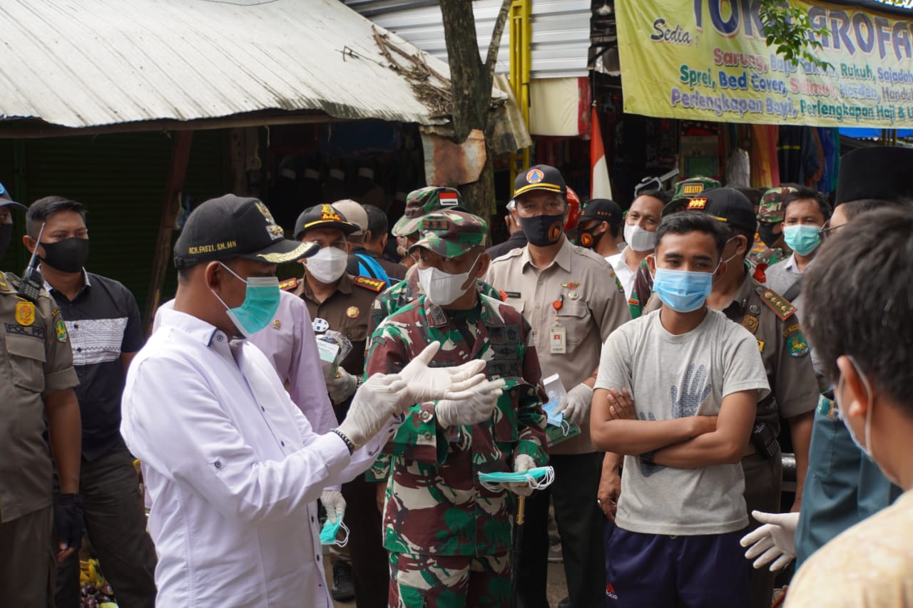 Kodim Kodim 0827/Sumenep Gelar Apel Bersama di Depan Masjid Jamik