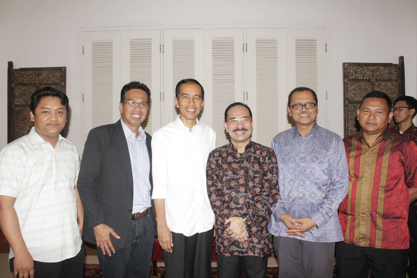ISRI : Korupsi Musuh Rakyat, Miskinkan Koruptor & Evaluasi Politik Biaya Tinggi