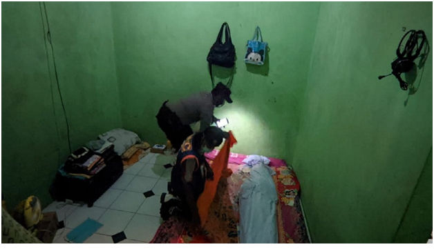 Tak Punya Uang untuk Makamkan, Warga Majalengka Simpan Jenazah Istri di Kamar Kos
