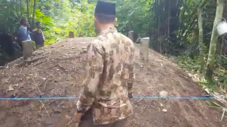 Bikin Merinding, Tanah Kuburan Mendadak Meninggi 1,5 meter Bikin Merinding, Tanah Kuburan Mendadak Meninggi 1,5 meter