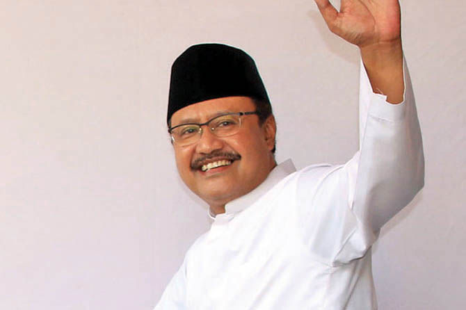 Prioritas Prabowo: Gus Ipul Ajak Kepala Daerah Madura Sukseskan Sekolah Rakyat dan Perangi Kemiskinan dengan Data Akurat