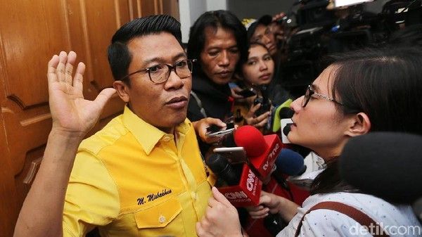 THR PNS Tanpa Tukin, DPR: Ada Perbedaan Keinginan Jokowi dan Sri Mulyani