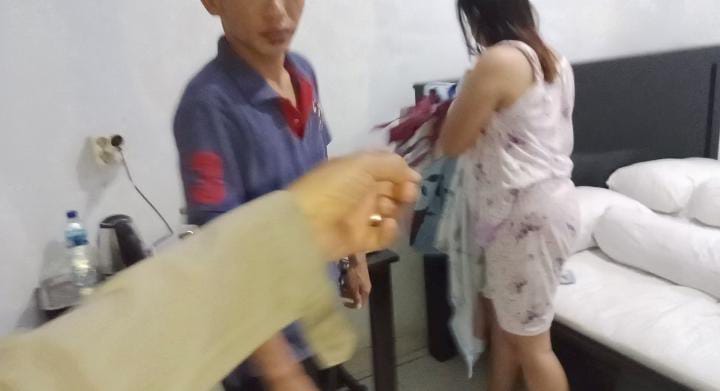 Dua Perangkat Desa yang Digerebek di Hotel Dipecat