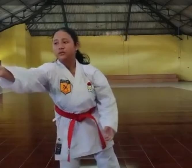 Karate Putri Terbaik Sumenep Siap Maju di Kompetisi Olahraga Siswa Nasional Karate Putri Terbaik Sumenep Siap Maju di Kompetisi Olahraga Siswa Nasional