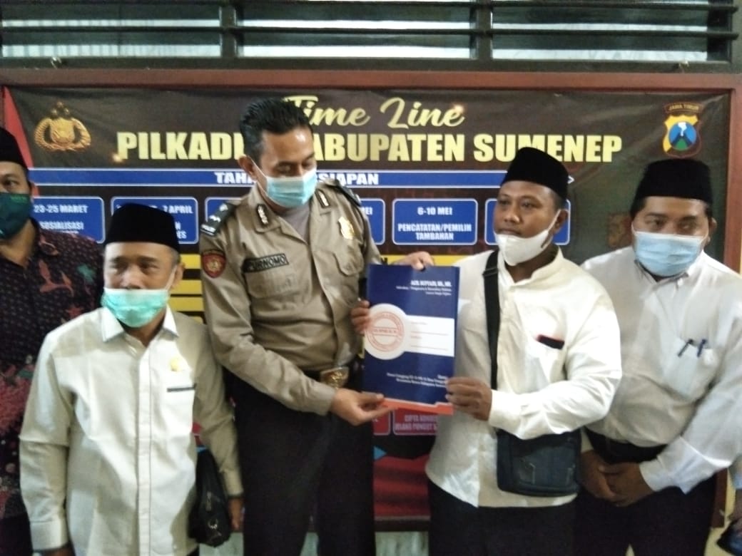 Sebut Kiai Sukorejo Sesat, Pemilik Akun Facebook Evie Atika Dilaporkan ke Polres Sumenep