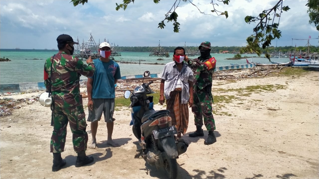 Cegah penularan covid -19 Babinsa Sambangi Warga Binaan